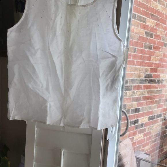 New blouse - Picture 3 of 11